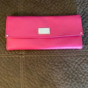 Pink jewelry travel case